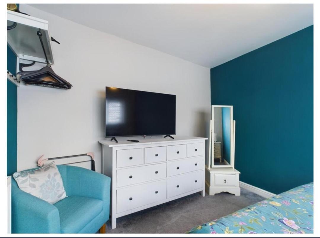 Tallets Apartment With Balcony & Parking Tewkesbury Dış mekan fotoğraf